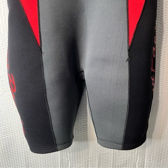 Vintage 1996 Ocean Pacific Short Wet Suit Size M - Picture 2 of 12